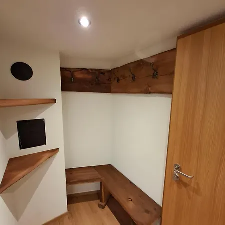 Apartment Am Dorfplatz Kippel