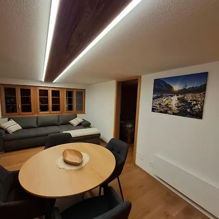 Am Dorfplatz Apartment Kippel
