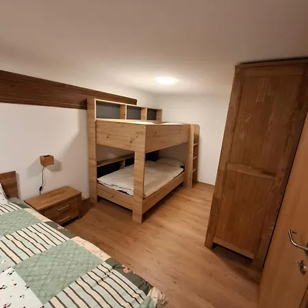 Apartment Am Dorfplatz Kippel